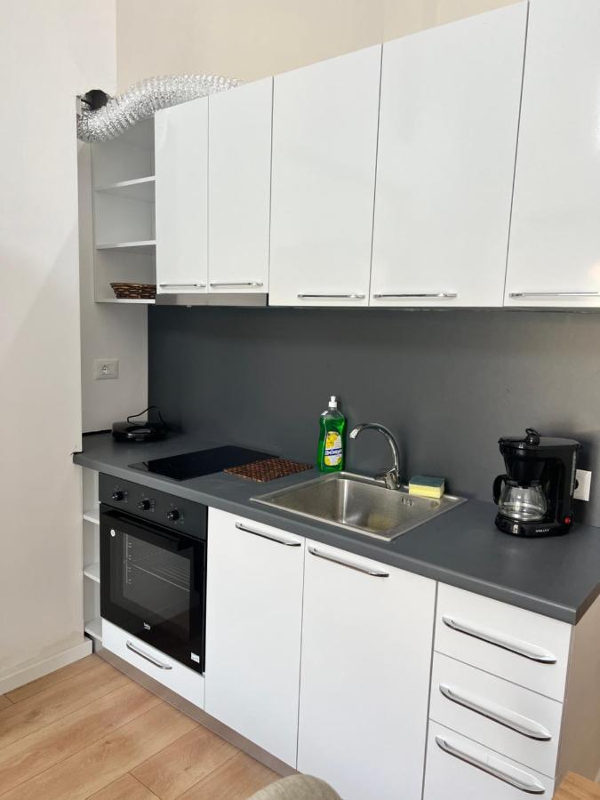 Atrium Apartment Тирана Экстерьер фото